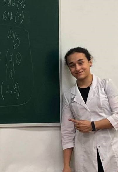 Усмонова Карина